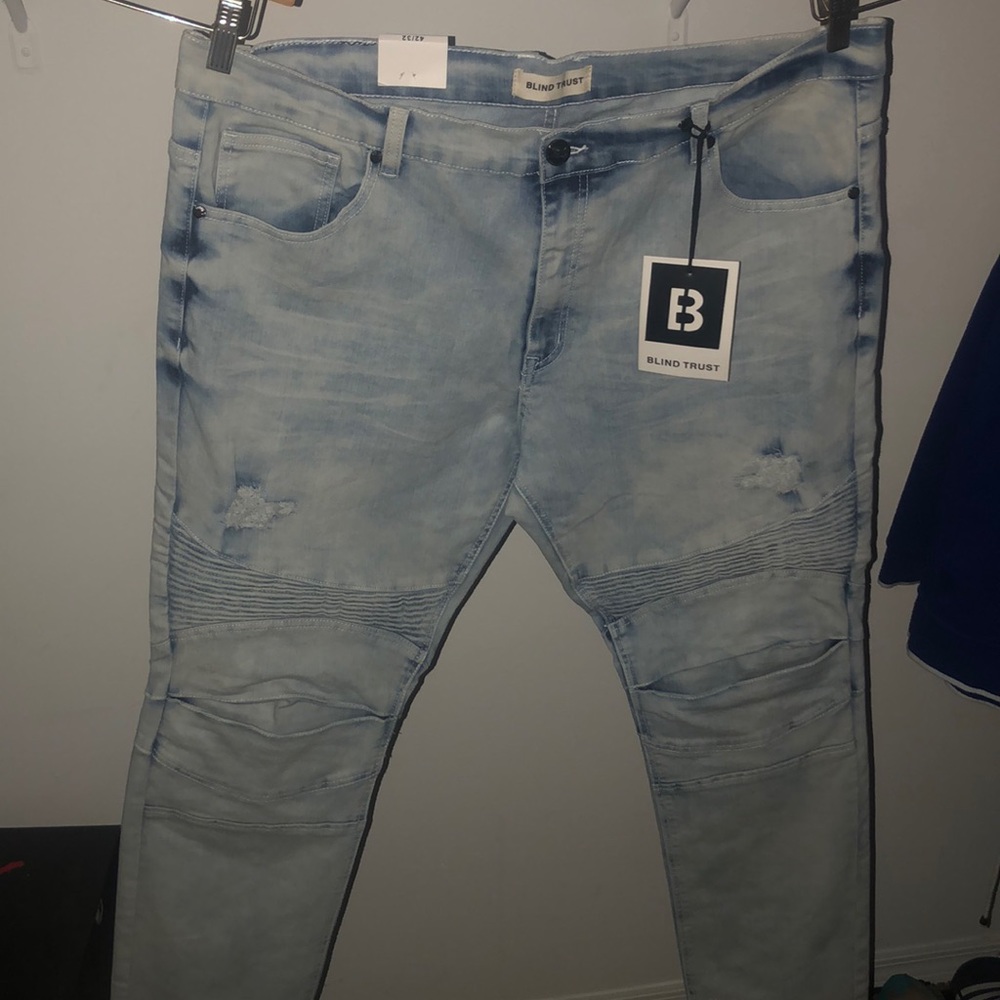 Denim jeans light blue